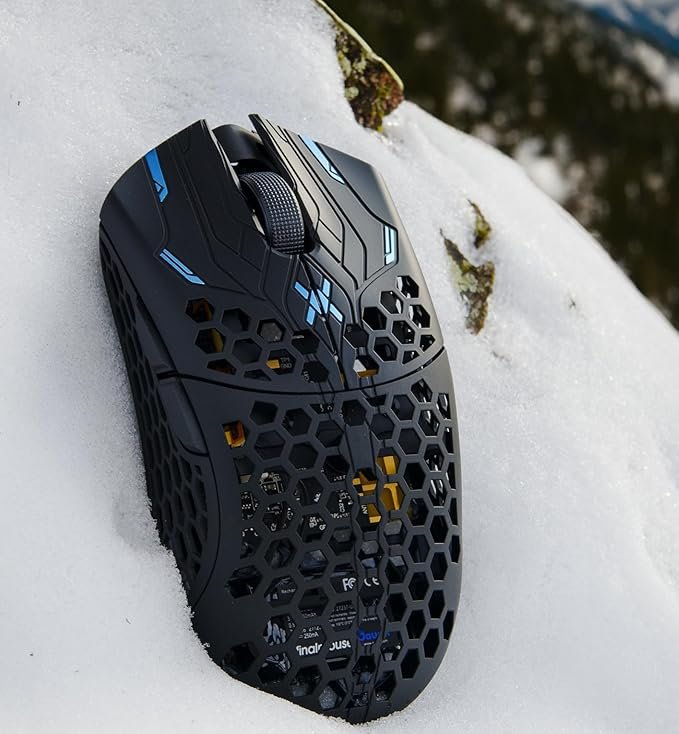 UltralightX Phantom Lion - Elite Performance Gaming Mouse, 31g Ultra-Lightweight Design and Advanced Sensor Technology for Superior Precision